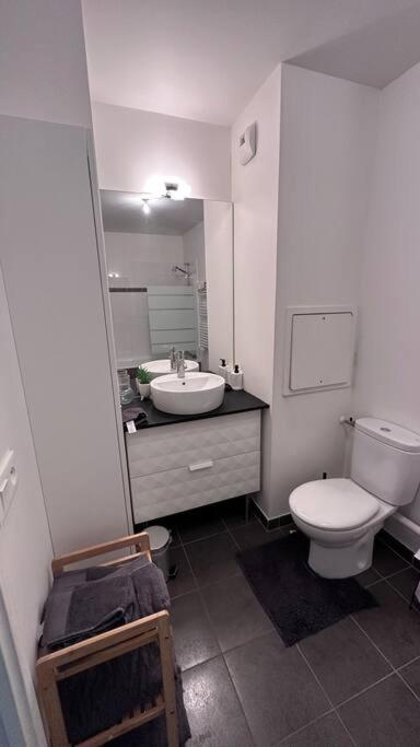Appartement A Fleury-Merogis Proche De Paris Kültér fotó